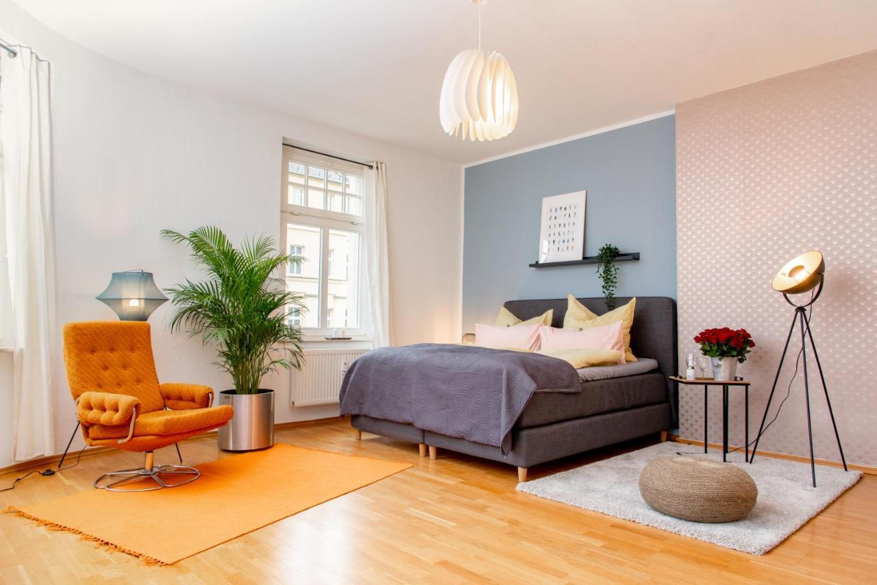 Kassberg Apartment Im Retro-Stil / Netflix & Wifi Chemnitz Esterno foto